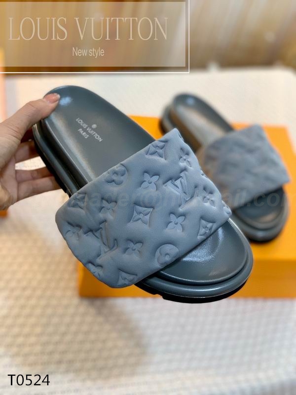 Louis Vuitton Women's Slippers 62